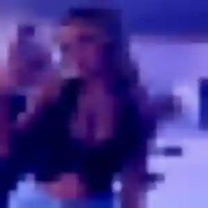 Rejoins Elodie, 24 ans à Montesson en privé