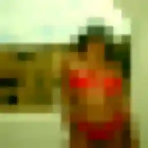 Photo de Clementine à Montévrain (29 ans) - rencontre coquine anonyme