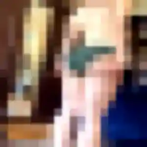 Marie-Ange, 19 ans, dispo pour rencontre coquine à Neuville-en-Ferrain