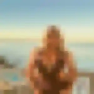 Sylvie, 34 ans, cherche un rencontre coquine à Neuville-en-Ferrain