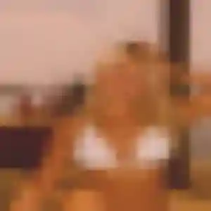 Marie-France, 20 ans, en ligne à Paris pour une rencontre coquine