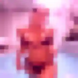 Clarisse, 27 ans, disponible à Pontchâteau pour un rencontre coquine