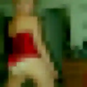 Contacte Lucie, 26 ans à Pornic en privé