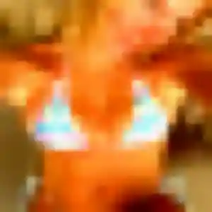 Photo de Marie-Laure à Portes-lès-Valence (27 ans) - rencontre coquine anonyme
