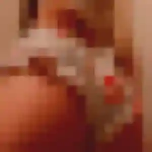 Perrine, 23 ans, disponible à Rambouillet pour un rencontre coquine