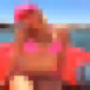 rencontre coquine à Rochefort : photo de Adelaide, 38 ans - accès libre