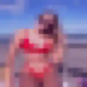 Photo de Sandrine à Roussillon (29 ans) - rencontre coquine discret