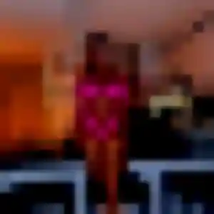 Dina de Saint-Amand-les-Eaux, 41 ans - rencontre coquine en toute liberté