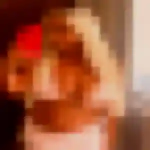 Sophie, 27 ans, disponible à Saint-Bonnet-de-Mure pour une rencontre coquine
