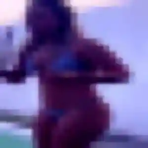 Gwenaelle, femme de 42 ans veut rencontre coquine à Saint-Cannat