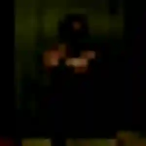 Photo de Noemie à Saint-Cyr-sur-Loire (32 ans) - rencontre coquine anonyme
