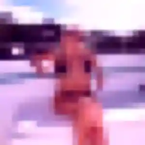 Photo privée de Sara, 36 ans à Saint-Cyr-sur-Mer - plan discret