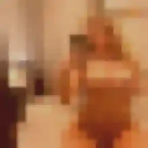 Daphne (24 ans) à Saint-Fargeau-Ponthierry attend un rencontre coquine ce soir