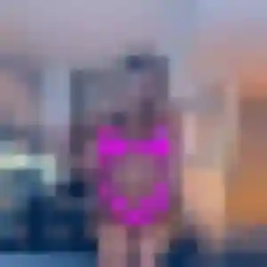 Virginie (23 ans) à Saint-Gilles propose une rencontre aujourd'hui