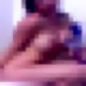 Sexy Emeraude, 31 ans à Saint-Hilaire-du-Harcouët - voir sa photo