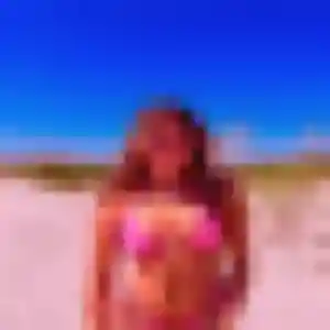 Photo exclusive de Faustine, 37 ans à Saint-Jean-d'Illac - plan discret