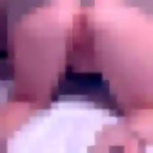 Adeline, 33 ans, connectée à Saint-Martin-le-Vinoux pour une rencontre coquine