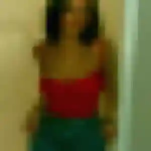 Lea de Saint-Paul-Trois-Châteaux, 22 ans - rencontre coquine sans lendemain