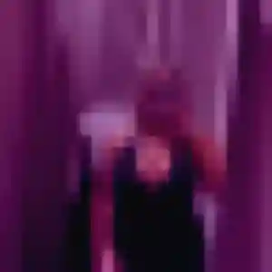 Contacte Frederique, 21 ans à Sainte-Marie en t'inscrivant