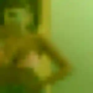 Uranie, 20 ans, en ligne à Sainte-Marie pour une rencontre coquine