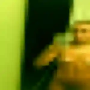 Alessandra (25 ans) à Salon-de-Provence propose un rencontre coquine rapidement