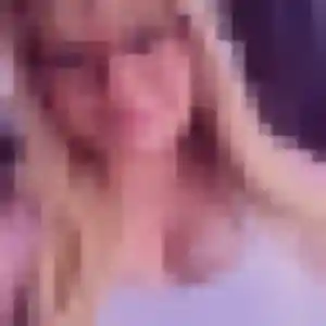 Pauline, 27 ans, connectée à Sausheim pour un rencontre coquine