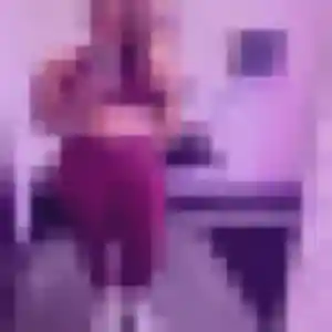 Severine, 21 ans, en ligne à Septèmes-les-Vallons pour une rencontre coquine