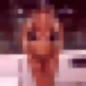 Anne-Charlotte, fille de 26 ans propose rencontre coquine à Soyaux