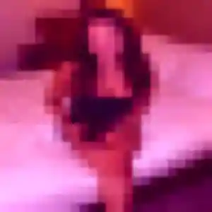 Eliane, 36 ans, connectée à Trets pour un rencontre coquine