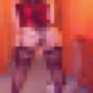 rencontre coquine à Trignac : photo de Alix, 24 ans - sans engagement