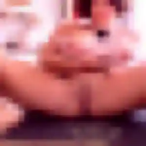 Laura, 31 ans, veut un rencontre coquine à Unieux