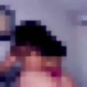 Claire, 21 ans, connectée à Veauche pour un rencontre coquine