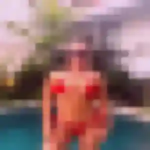 Photo de Typhaine à Villard-Bonnot (43 ans) - rencontre coquine discret